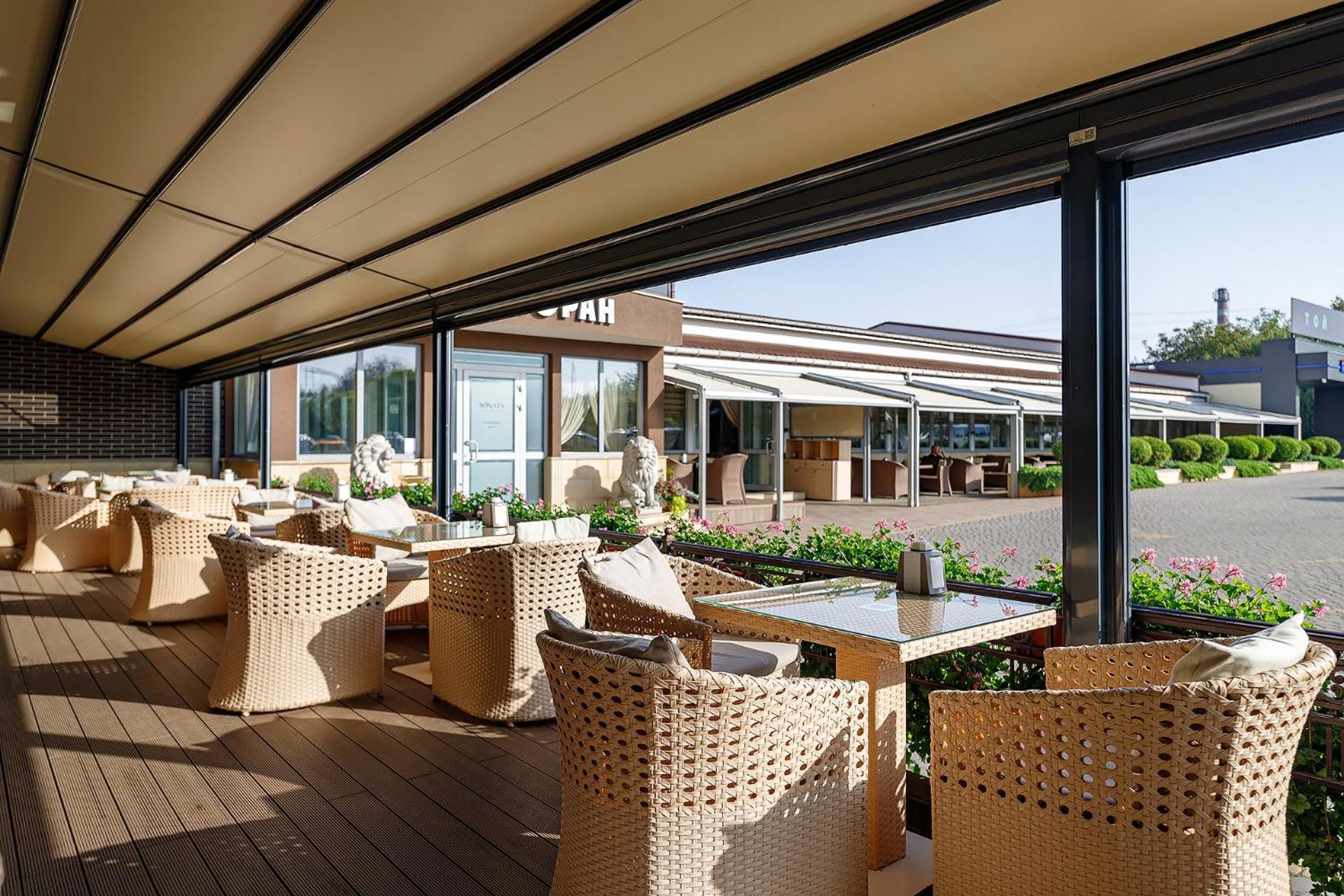 Sonata hotel&restaurant Lemberg Exterior foto